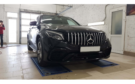 Решетка радиатора Mercedes GLC-class X253 2016-2019