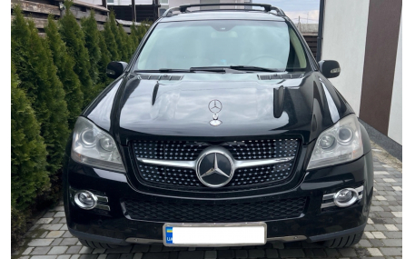 Решетка радиатора Mercedes GL-class X164