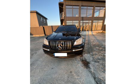 Решетка радиатора Mercedes GL-class X164