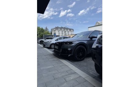 Накладка передняя Audi Q5 2017-2020