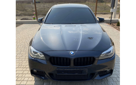 Решетка радиатора BMW 5 (F10)