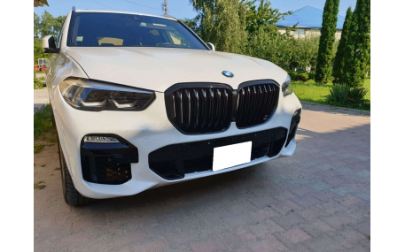 Решетка радиатора BMW X5 G05 2019-2023