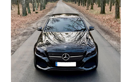 Решетка радиатора Mercedes C-Class W205 2015-2018
