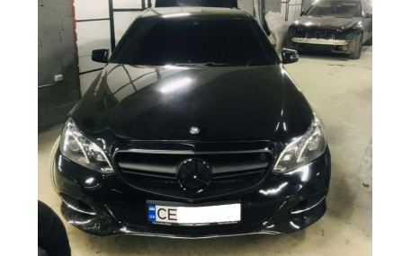 Решетка радиатора Mercedes E-class W212 2013-2016