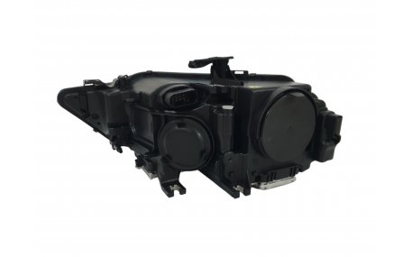 Фары передние AUDI A4 B8 2012-2015