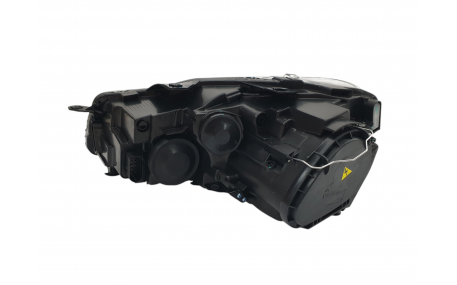 Фары передние Volkswagen Golf 6