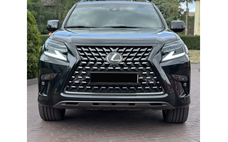 Решетка радиатора Lexus GX