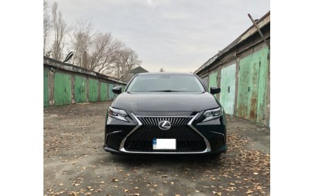 Бампер передний Lexus ES 2012-2015