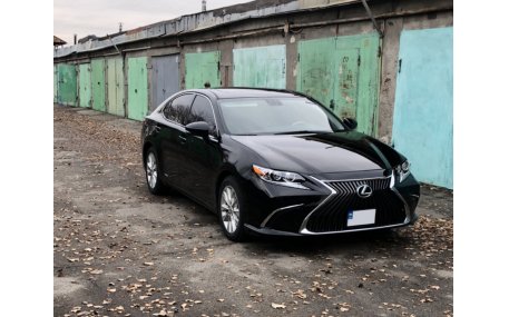 Бампер передний Lexus ES 2012-2015