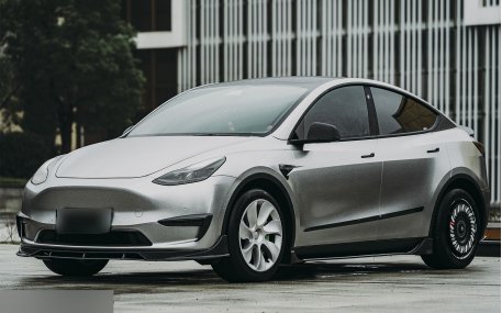 Накладки на бампера Tesla Model Y