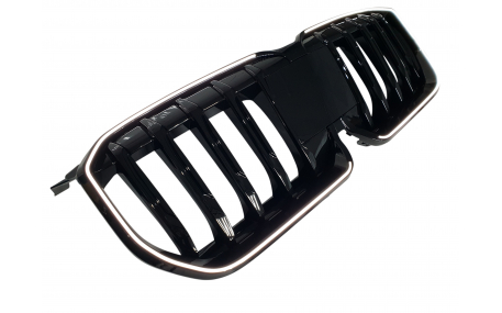 Решетка радиатора BMW X1 U11