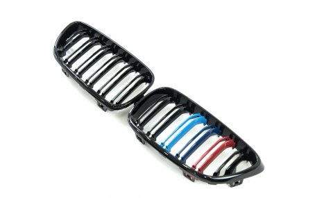 Решетка радиатора BMW 2 F22