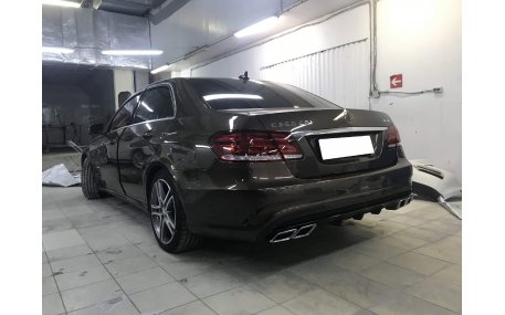 Накладка задняя Mercedes E-class W212