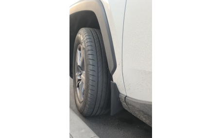 Брызговики передние Toyota RAV4