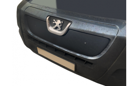 Зимняя накладка на решетку Peugeot Boxer