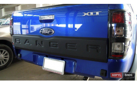 Накладка на задний борт Ford Ranger