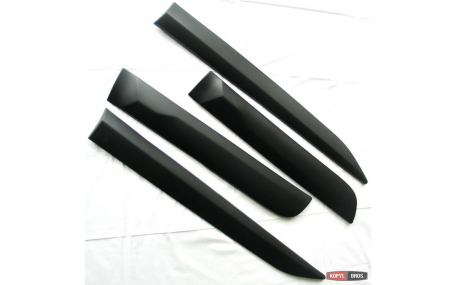 Молдинги дверей Toyota Hilux