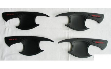 Накладки на кузов Toyota Hilux