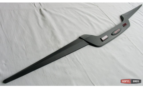 Накладка на задний борт Toyota Hilux