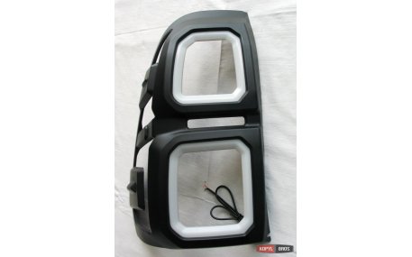 Накладки на кузов Toyota Hilux