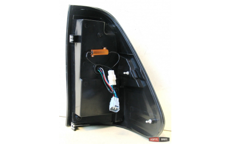 Фонари задние Toyota Hilux