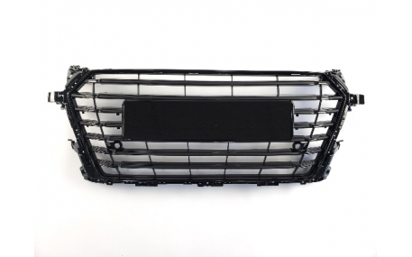 Решетка радиатора Audi TT