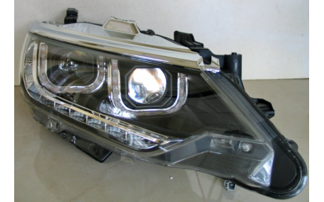 Фары передние Toyota Camry V55