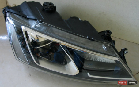 Фары передние Volkswagen Jetta