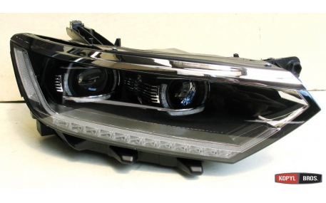 Фары передние Volkswagen Passat B8