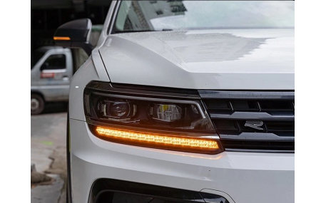 Фары передние Volkswagen Tiguan 2016-2020