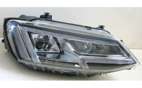 Фары передние Volkswagen Jetta