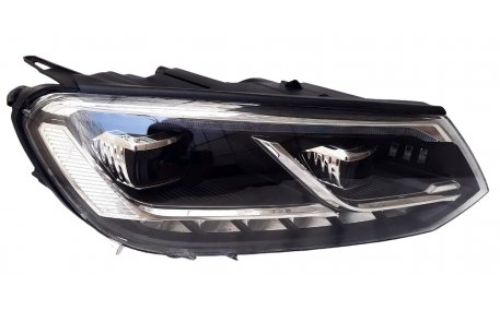 Фары передние Volkswagen Touareg 2010-2014