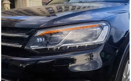 Фары передние Volkswagen Touareg 2010-2014