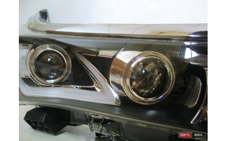 Фары передние Toyota Corolla
