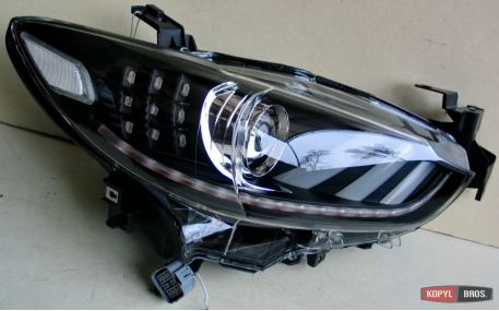 Фары передние Mazda 6