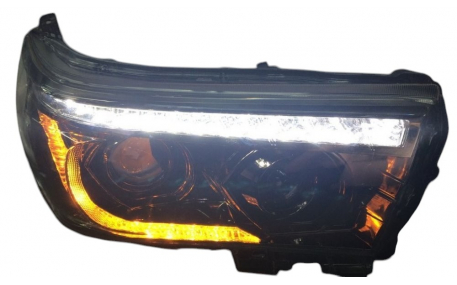 Фары передние Toyota Hilux 2015-2020