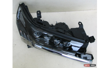 Фары передние Toyota Land Cruiser 200