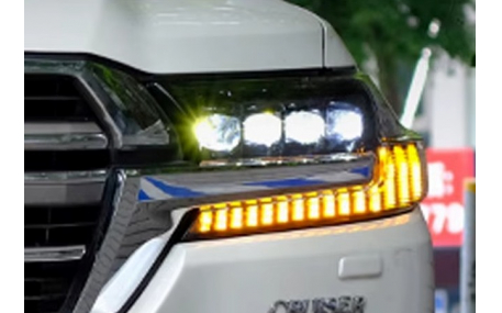 Фары передние Toyota Land Cruiser 200