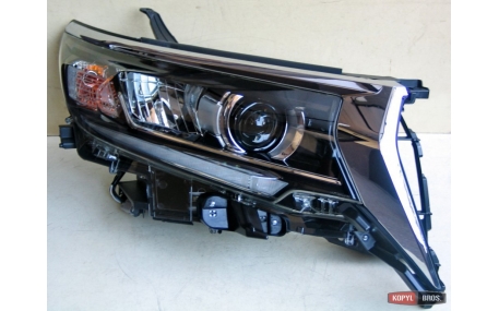 Фары передние Toyota Land Cruiser Prado 150 2018-
