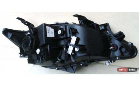 Фары передние Toyota Camry V55