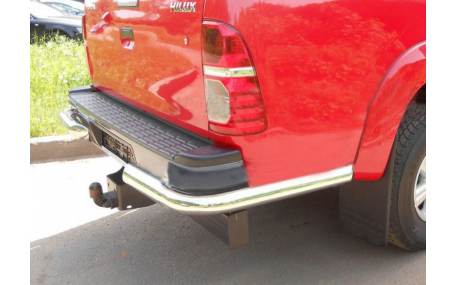 Защита задняя Toyota Hilux