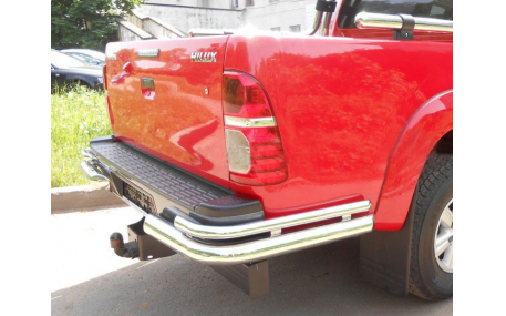 Защита задняя Toyota Hilux