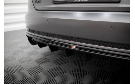 Накладка задняя Audi A4 B9 2016-2019