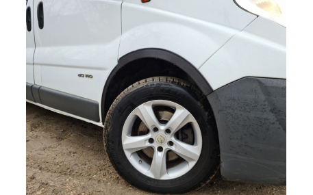 Арки Opel Vivaro 2007-2014