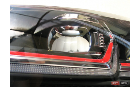 Фары передние Volkswagen Golf 7 2012-2017