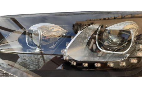 Фары передние Volkswagen Touareg