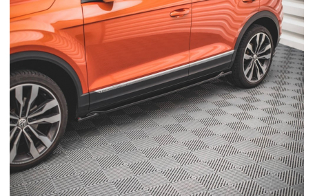 Накладки на пороги Volkswagen T-Roc