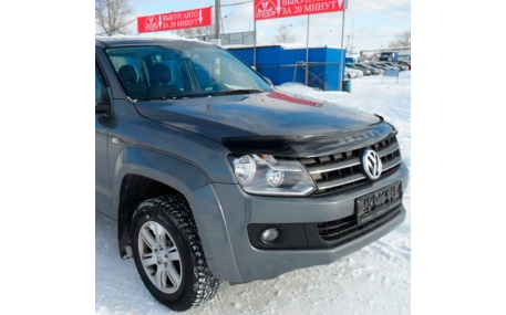 Дефлектор капота Volkswagen Amarok