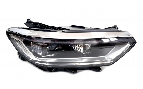 Фары передние Volkswagen Passat B8