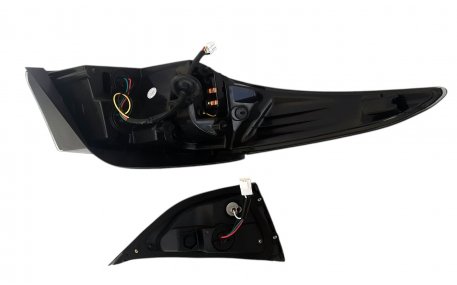 Фонари задние HYUNDAI Elantra AD